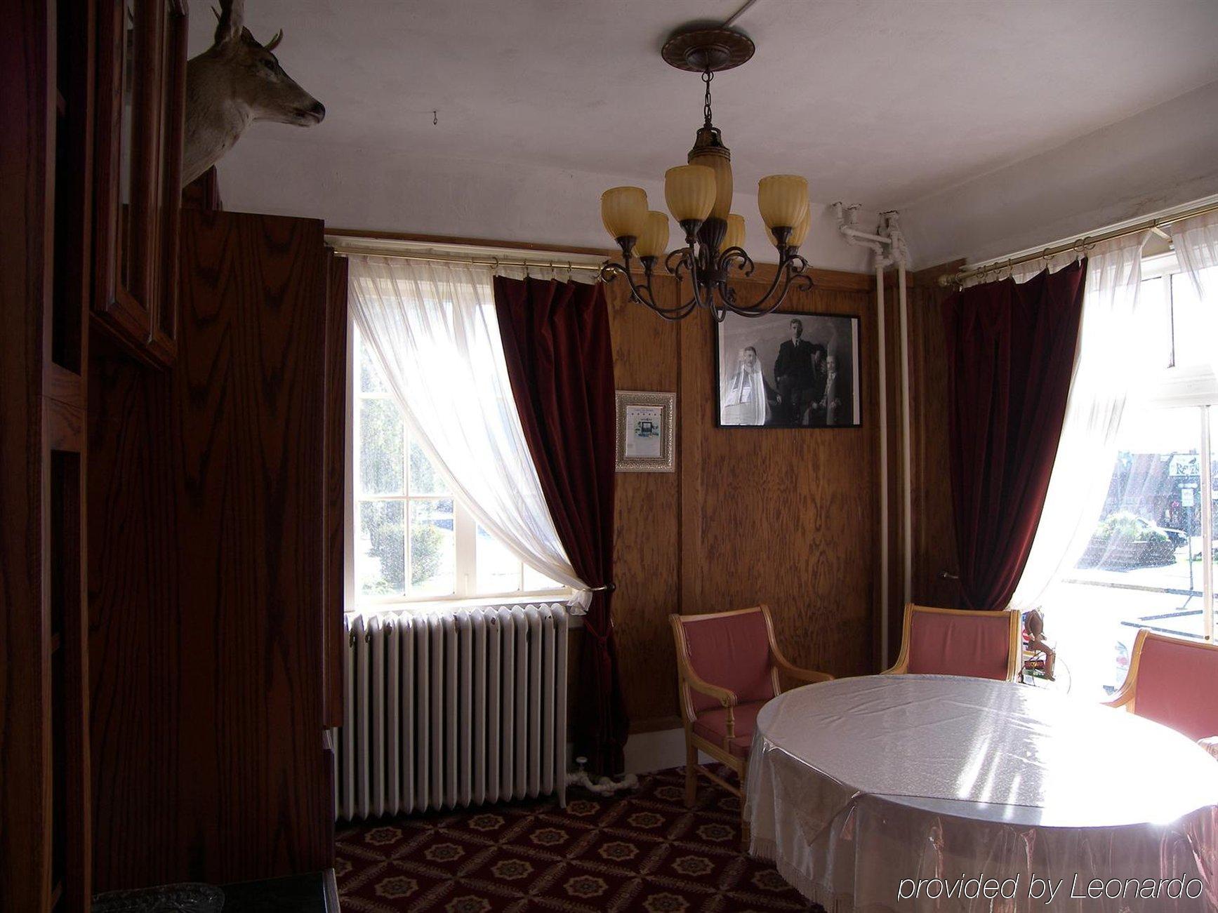 Van Gilder Hotel Сьюард Екстер'єр фото